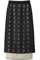 【ドメル/DOMELLE】のシルク ジャカード オーガンジー スカート 人気、トレンドファッション・服の通販 founy(ファニー) ファッション Fashion レディースファッション Fashion for Women スカート Skirts ロングスカート Long Skirts / Maxi & Midi Skirts 2025年 2025 2025-2026秋冬・A/W Autumn/Winter 2025–26 AW25–26 おすすめ Recommended / Our Picks オーガンジー Organza Fabric シルク Silk, 100% Silk ジャカード／ジャガード Jacquard, Woven Pattern ストレート Straight, Straight Cut スリット Slit, Slit Detail セットアップ Set-Up, Coordinated Outfit パイピング Piping, Trim Design ブロック Block, Solid Block Pattern ラウンド Round, Round Neck ロング Long, Long-Length A/W・秋冬 Autumn/Winter thumbnail ブラック|ID: prp329100004642573 ipo3291000000033486720