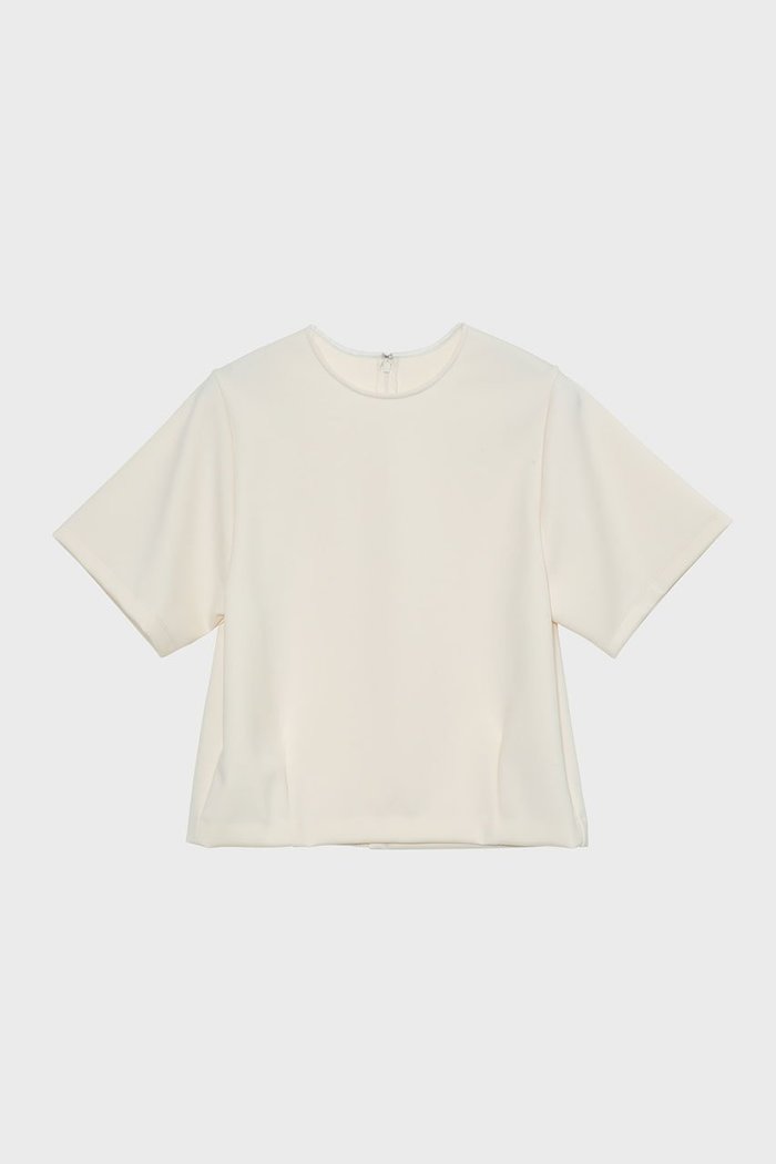 【スタニングルアー/STUNNING LURE】のフォルムスリーブトップス インテリア・キッズ・メンズ・レディースファッション・服の通販 founy(ファニー) https://founy.com/ ファッション Fashion レディースファッション Fashion for Women トップス・カットソー Cut & Sew Tops シャツ・ブラウス・オフィスカジュアル Elegant Blouses & Button-Ups ロングTシャツ・Tシャツ Longline T-Shirts & Tees カットソー・ベーシックTシャツ Cut-and-Sewn Tops / Stretch Tees & Basics ショート Short, Short Length スリーブ Sleeve, Long Sleeve / Short Sleeve エレガント 上品 Elegant |ID: prp329100004643536 ipo3291000000033497714