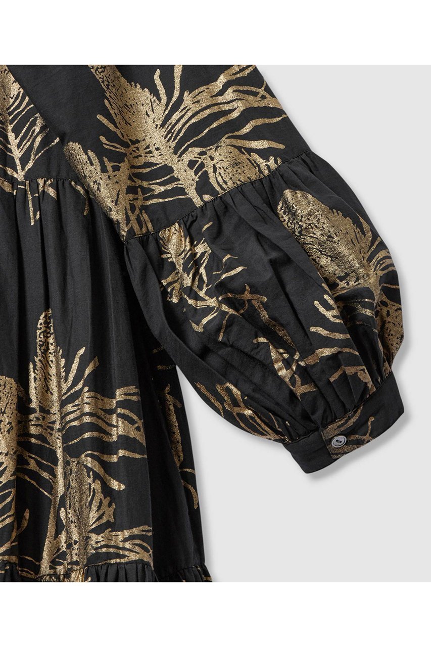 【ハウス オブ ロータス/HOUSE OF LOTUS】のハクプリントティアードワンピース 人気、トレンドファッション・服の通販 founy(ファニー) 　ファッション　Fashion　レディースファッション　Fashion for Women　ワンピース　Dresses　チュニック　Tunic Tops & Dresses　2025年　2025　2025-2026秋冬・A/W　Autumn/Winter 2025–26 AW25–26　インド　Indian Textile　コンパクト　Compact, Small Size　スタンド　Stand Collar, Upright Stand　スリット　Slit, Slit Detail　チュニック　Tunic, Long Top　ティアードワンピース　Tiered Dress, Flared Dress　プリント　Print, Printed Pattern　モチーフ　Motif, Design Theme　ロング　Long, Long-Length　A/W・秋冬　Autumn/Winter　other-5|ID: prp329100004643550 ipo3291000000033497858