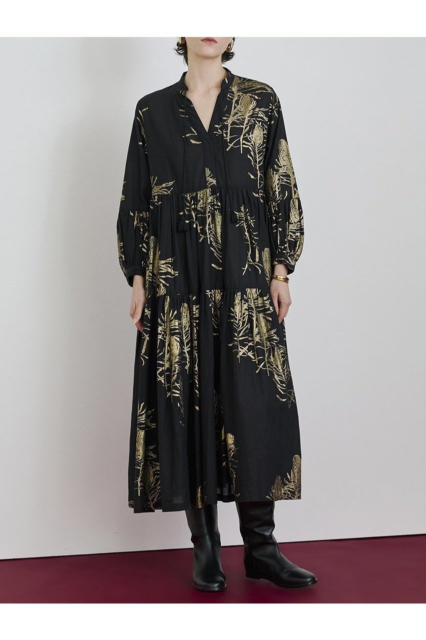 【ハウス オブ ロータス/HOUSE OF LOTUS】のハクプリントティアードワンピース 人気、トレンドファッション・服の通販 founy(ファニー) 　ファッション　Fashion　レディースファッション　Fashion for Women　ワンピース　Dresses　チュニック　Tunic Tops & Dresses　2025年　2025　2025-2026秋冬・A/W　Autumn/Winter 2025–26 AW25–26　インド　Indian Textile　コンパクト　Compact, Small Size　スタンド　Stand Collar, Upright Stand　スリット　Slit, Slit Detail　チュニック　Tunic, Long Top　ティアードワンピース　Tiered Dress, Flared Dress　プリント　Print, Printed Pattern　モチーフ　Motif, Design Theme　ロング　Long, Long-Length　A/W・秋冬　Autumn/Winter　other-8|ID: prp329100004643550 ipo3291000000033497864
