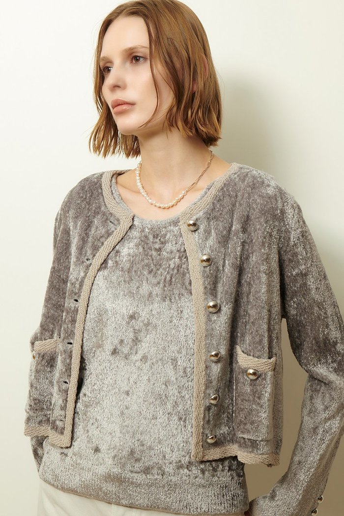 【アルアバイル/allureville】のベロアニットジャケット インテリア・キッズ・メンズ・レディースファッション・服の通販 founy(ファニー) https://founy.com/ ファッション Fashion レディースファッション Fashion for Women アウター Coat / Outerwear Collection レディースジャケット・軽アウター Jackets 2025年 2025 2025-2026秋冬・A/W Autumn/Winter 2025–26 AW25–26 おすすめ Recommended / Our Picks アンサンブル Ensemble Set インナー Innerwear ジャケット Jacket, Outerwear タンク Tank Top, Sleeveless Top ベルベット Velvet, Velvety ベロア Velour, Soft Velvet A/W・秋冬 Autumn/Winter |ID: prp329100004643584 ipo3291000000033498129