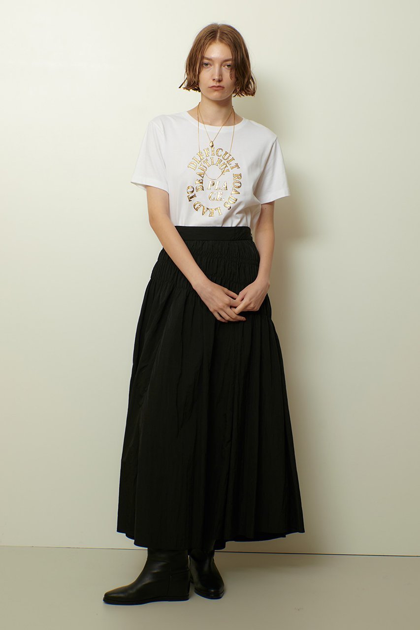 【アルアバイル/allureville】のクラッキング箔ロゴT 人気、トレンドファッション・服の通販 founy(ファニー) 　ファッション　Fashion　レディースファッション　Fashion for Women　トップス・カットソー　Cut & Sew Tops　シャツ・ブラウス・オフィスカジュアル　Elegant Blouses & Button-Ups　ロングTシャツ・Tシャツ　Longline T-Shirts & Tees　カットソー・ベーシックTシャツ　Cut-and-Sewn Tops / Stretch Tees & Basics　ショート　Short, Short Length　スリーブ　Sleeve, Long Sleeve / Short Sleeve　プリント　Print, Printed Pattern　ランダム　Random, Irregular　半袖　Short Sleeve, Half Sleeve　other-7|ID: prp329100004644402 ipo3291000000036064089