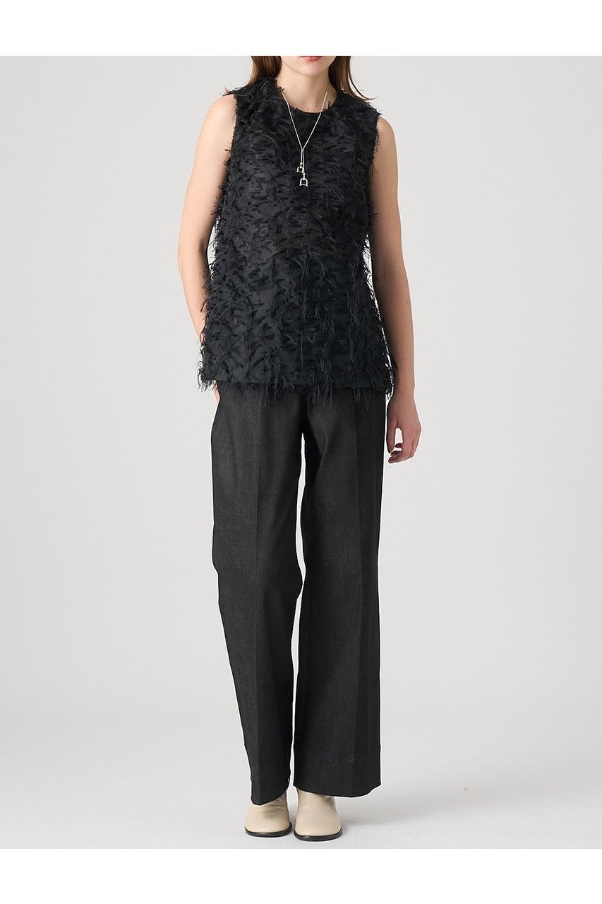 【アナイ/ANAYI】のフェザーカットジャガード ブラウス 人気、トレンドファッション・服の通販 founy(ファニー) 　ファッション　Fashion　レディースファッション　Fashion for Women　トップス・カットソー　Cut & Sew Tops　キャミソール&ノースリーブ　Camisoles & Sleeveless Tops　シャツ・ブラウス・オフィスカジュアル　Elegant Blouses & Button-Ups　オケージョン　Occasion Wear　シアー　Sheer, See-Through　ジャカード／ジャガード　Jacquard, Woven Pattern　セットアップ　Set-Up, Coordinated Outfit　デニム　Denim, Jeans Material　ノースリーブ　Sleeveless, No-Sleeve　フェザー　Feather, Feather Detail　フェミニン　Feminine, Girly　フォーマル　Formal, Dressy　フリンジ　Fringe, Tassel　ボトム　Bottoms, Lower Wear　A/W・秋冬　Autumn/Winter　おすすめ　Recommended / Our Picks　2025年　2025　2025-2026秋冬・A/W　Autumn/Winter 2025–26 AW25–26　other-8|ID: prp329100004644436 ipo3291000000033510460