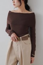 【ウィムガゼット/Whim Gazette】のオフショルニットプルオーバー 人気、トレンドファッション・服の通販 founy(ファニー) ファッション Fashion レディースファッション Fashion for Women トップス・カットソー Cut & Sew Tops ニット Knit Tops & Sweaters カジュアルプルオーバー・ニットトップス Pullovers & Knit Tops / Casual Pullovers 2025年 2025 2025-2026秋冬・A/W Autumn/Winter 2025–26 AW25–26 ストレッチ Stretch, Stretchy Fabric フィット Fit, Slim Fit エレガント 上品 Elegant A/W・秋冬 Autumn/Winter 長袖 Long Sleeve, Full Sleeve thumbnail ブラウン|ID: prp329100004644471 ipo3291000000033510737