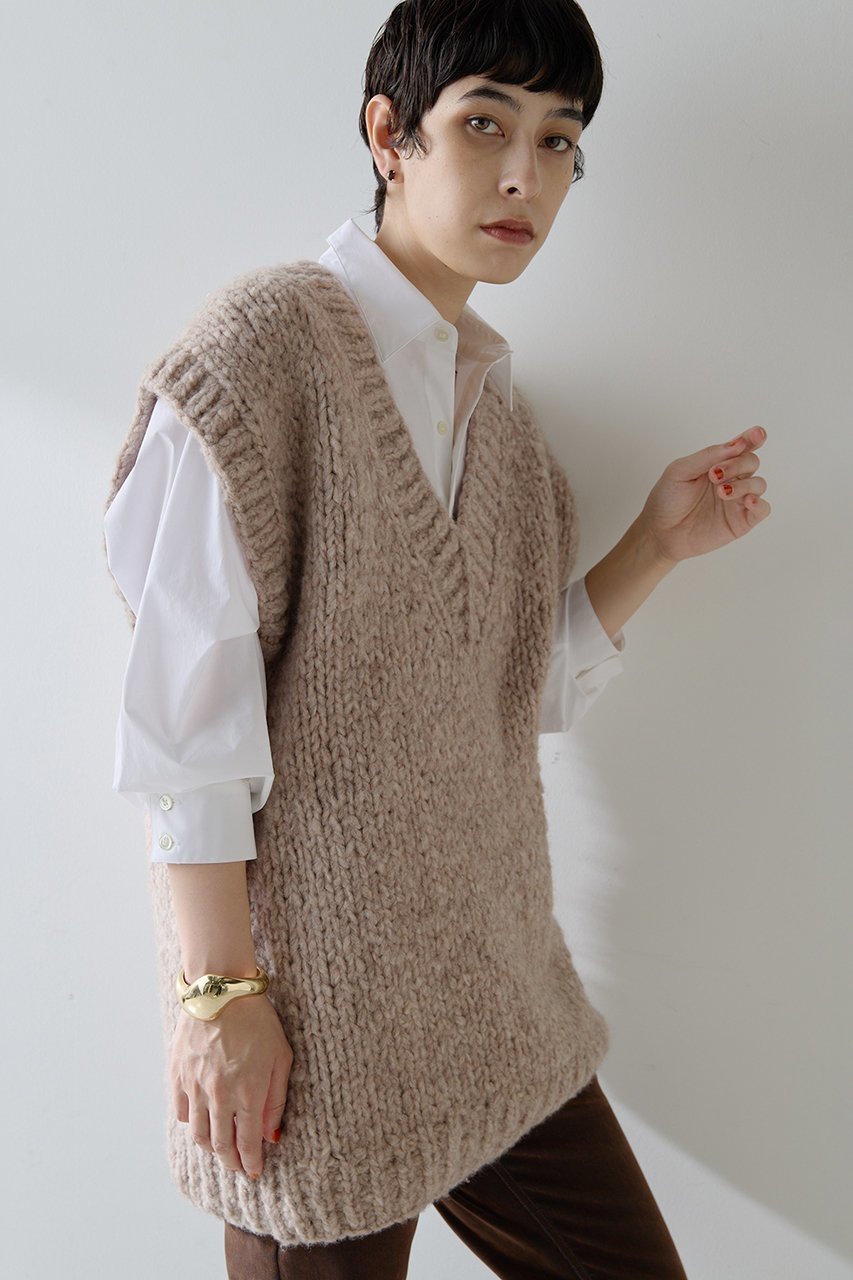 【ウィムガゼット/Whim Gazette】のハンドニットVプルオーバー 人気、トレンドファッション・服の通販 founy(ファニー) ファッション Fashion レディースファッション Fashion for Women トップス・カットソー Cut & Sew Tops ニット Knit Tops & Sweaters カジュアルプルオーバー・ニットトップス Pullovers & Knit Tops / Casual Pullovers 2025年 2025 2025-2026秋冬・A/W Autumn/Winter 2025–26 AW25–26 イタリア Italy カットソー Cut and Sewn Top ハンド Hand, Handmade ロング Long, Long-Length other-5|ID: prp329100004644473 ipo3291000000035857730