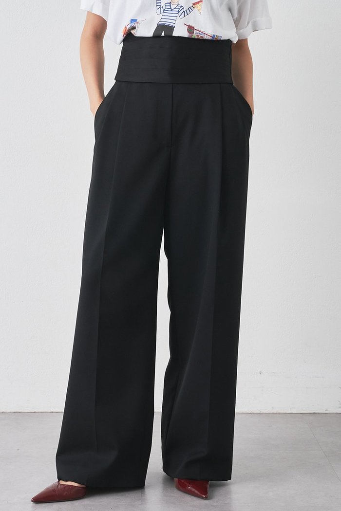 【ウィムガゼット/Whim Gazette】のカマーベルトタックパンツ インテリア・キッズ・メンズ・レディースファッション・服の通販 founy(ファニー) https://founy.com/ ファッション Fashion レディースファッション Fashion for Women パンツ Pants & Trousers ベルト&ウエストマーク Belts & Waist Accessories おすすめ Recommended / Our Picks クラシック Classic, Timeless Style クール Cool, Chic シンプル Simple, Minimal セットアップ Set-Up, Coordinated Outfit ドレス Dress, One-Piece ドレープ Drape, Draping Fabric マニッシュ Mannish, Boyish |ID: prp329100004644480 ipo3291000000035377787