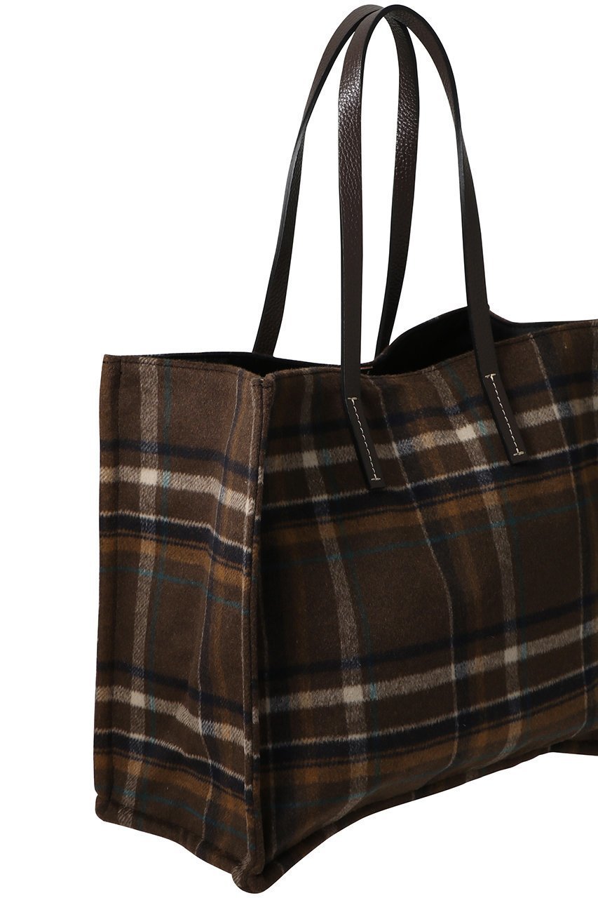 【カシオペア/Kassiopea】のMAXI トートバッグ 人気、トレンドファッション・服の通販 founy(ファニー) 　ファッション　Fashion　レディースファッション　Fashion for Women　バッグ　Bags　2025年　2025　2025-2026秋冬・A/W　Autumn/Winter 2025–26 AW25–26　チェック　Check, Plaid, Tartan　ビジネス 仕事 通勤　Business / Work / Commuting　ファブリック　Fabric, Textile　フォルム　Silhouette, Form　旅行　Travel　A/W・秋冬　Autumn/Winter　other-4|ID: prp329100004645379 ipo3291000000033526249