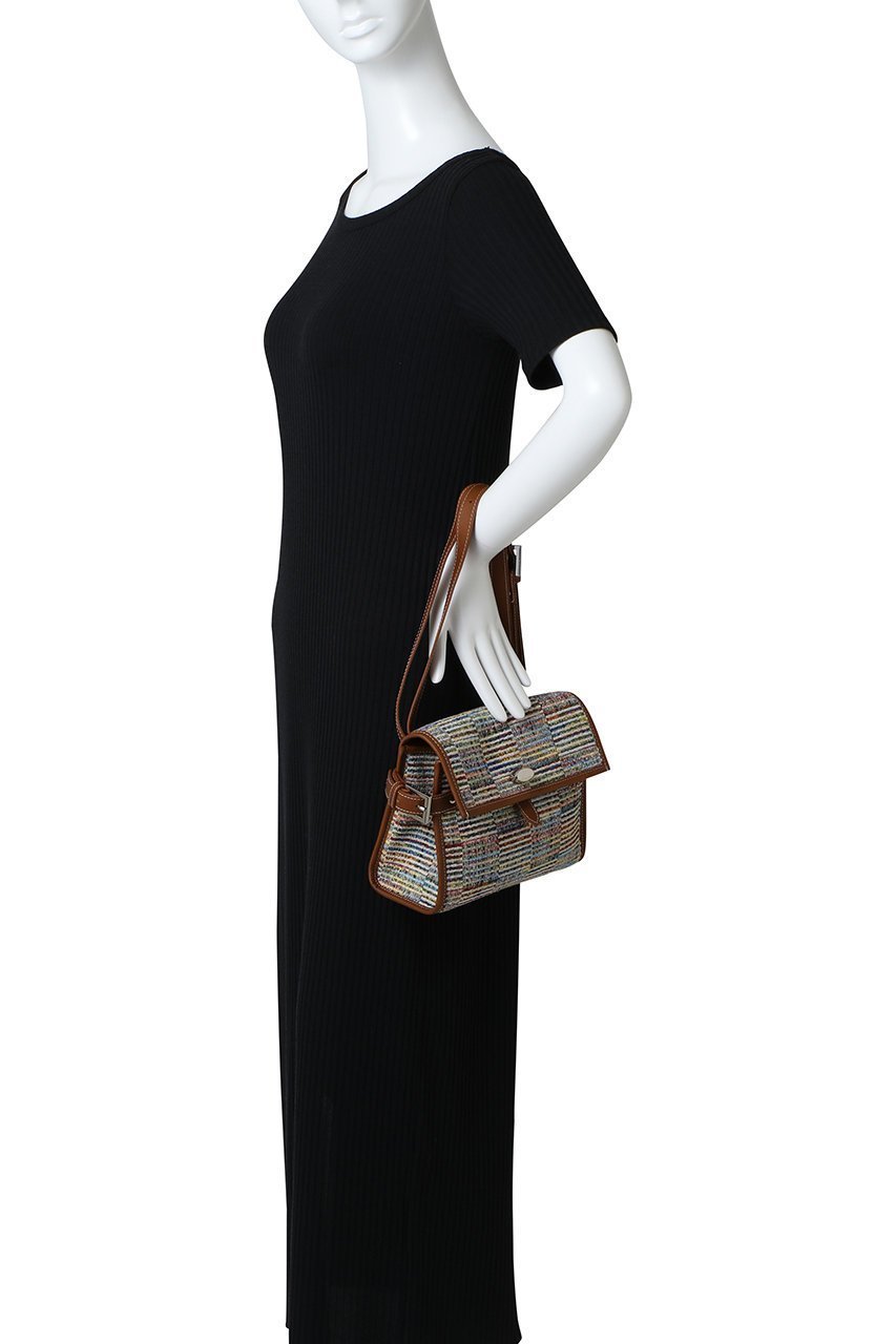 【ア ヴァケーション/A VACATION】のNICOLE ショルダーバッグ 人気、トレンドファッション・服の通販 founy(ファニー) 　ファッション　Fashion　レディースファッション　Fashion for Women　バッグ　Bags　2025年　2025　2025-2026秋冬・A/W　Autumn/Winter 2025–26 AW25–26　コンパクト　Compact, Small Size　ショルダー　Shoulder, Shoulder Strap　スクエア　Square, Square Shape　スマート　Smart, Elegant　フォルム　Silhouette, Form　フラップ　Flap, Flap Pocket　ポシェット　Pochette, Mini Bag　マグネット　Magnet, Magnetic Closure　ロング　Long, Long-Length　A/W・秋冬　Autumn/Winter　other-3|ID: prp329100004645384 ipo3291000000033526280
