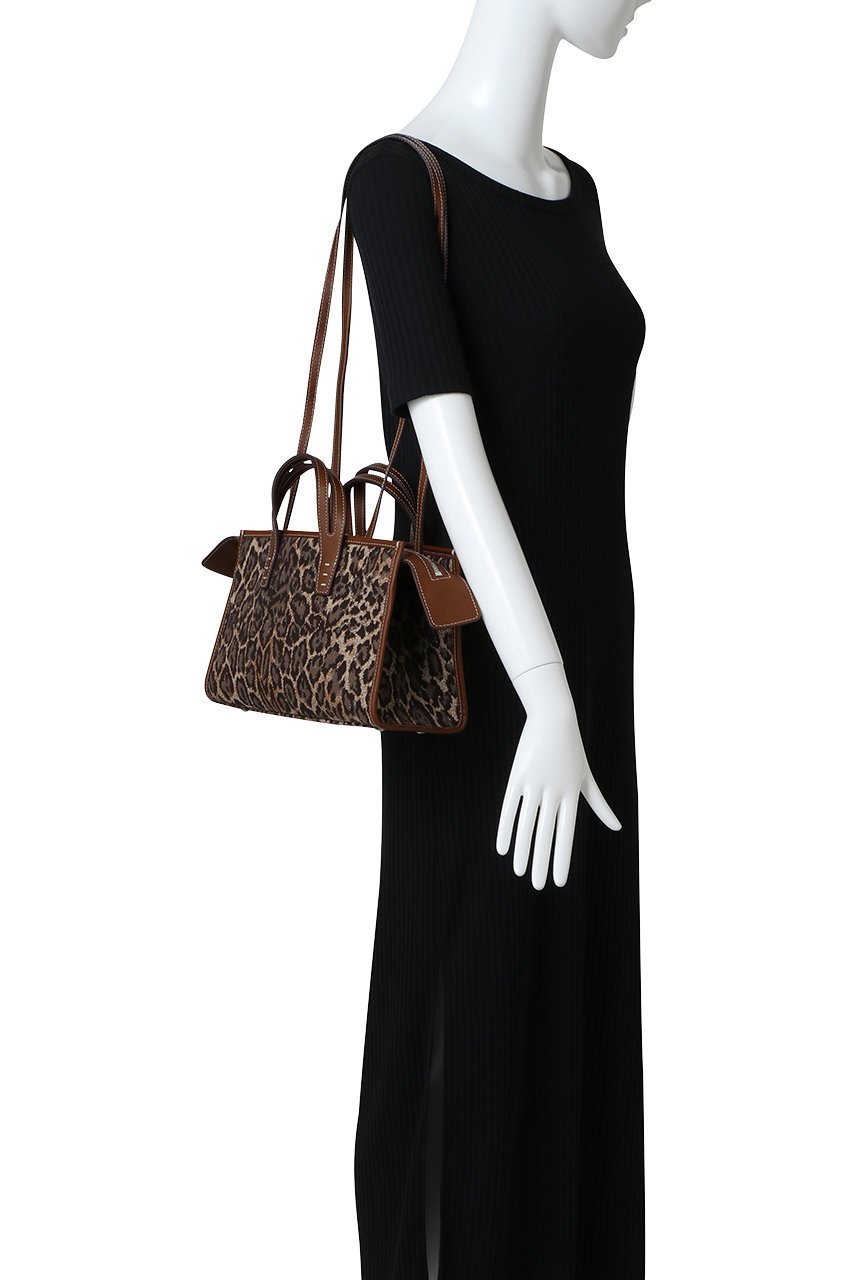 【ア ヴァケーション/A VACATION】のSABRINA 3wayトートバッグ 人気、トレンドファッション・服の通販 founy(ファニー) 　ファッション　Fashion　レディースファッション　Fashion for Women　バッグ　Bags　2025年　2025　2025-2026秋冬・A/W　Autumn/Winter 2025–26 AW25–26　スマート　Smart, Elegant　ハンド　Hand, Handmade　ポケット　Pocket, Pocket Detail　台形　A-Line, Trapezoid Shape　A/W・秋冬　Autumn/Winter　other-2|ID: prp329100004645390 ipo3291000000033526335