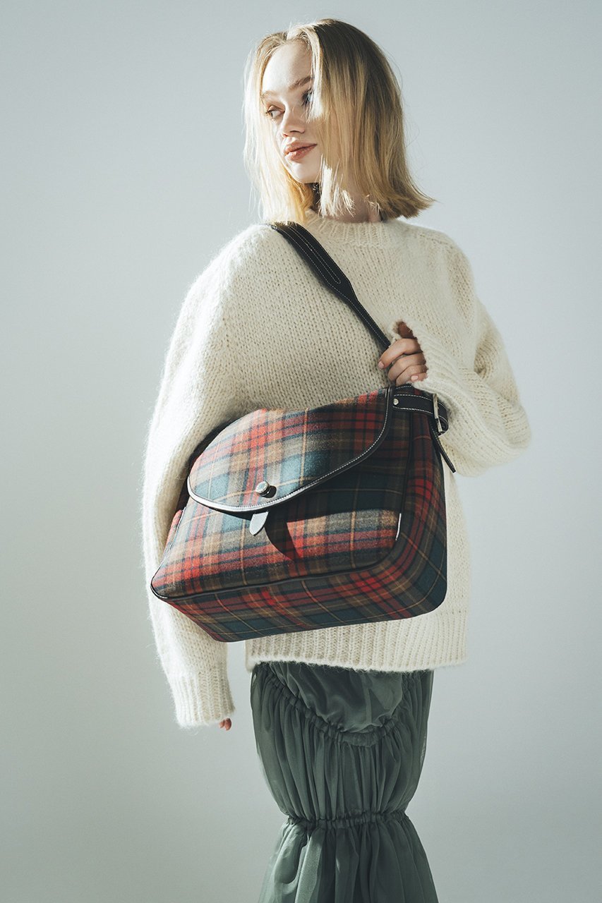 【ア ヴァケーション/A VACATION】のKIKI ショルダーバッグ 人気、トレンドファッション・服の通販 founy(ファニー) 　ファッション　Fashion　レディースファッション　Fashion for Women　バッグ　Bags　2025年　2025　2025-2026秋冬・A/W　Autumn/Winter 2025–26 AW25–26　ショルダー　Shoulder, Shoulder Strap　チェック　Check, Plaid, Tartan　フォルム　Silhouette, Form　今季　This Season, Current Season　A/W・秋冬　Autumn/Winter　other-2|ID: prp329100004645391 ipo3291000000033526346