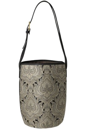 【ア ヴァケーション/A VACATION】のMARCHE ショルダーバッグ 人気、トレンドファッション・服の通販 founy(ファニー) ファッション Fashion レディースファッション Fashion for Women バッグ Bags ジャカード／ジャガード Jacquard, Woven Pattern フォルム Silhouette, Form 人気 Popular, Best Seller |ID:prp329100004645395