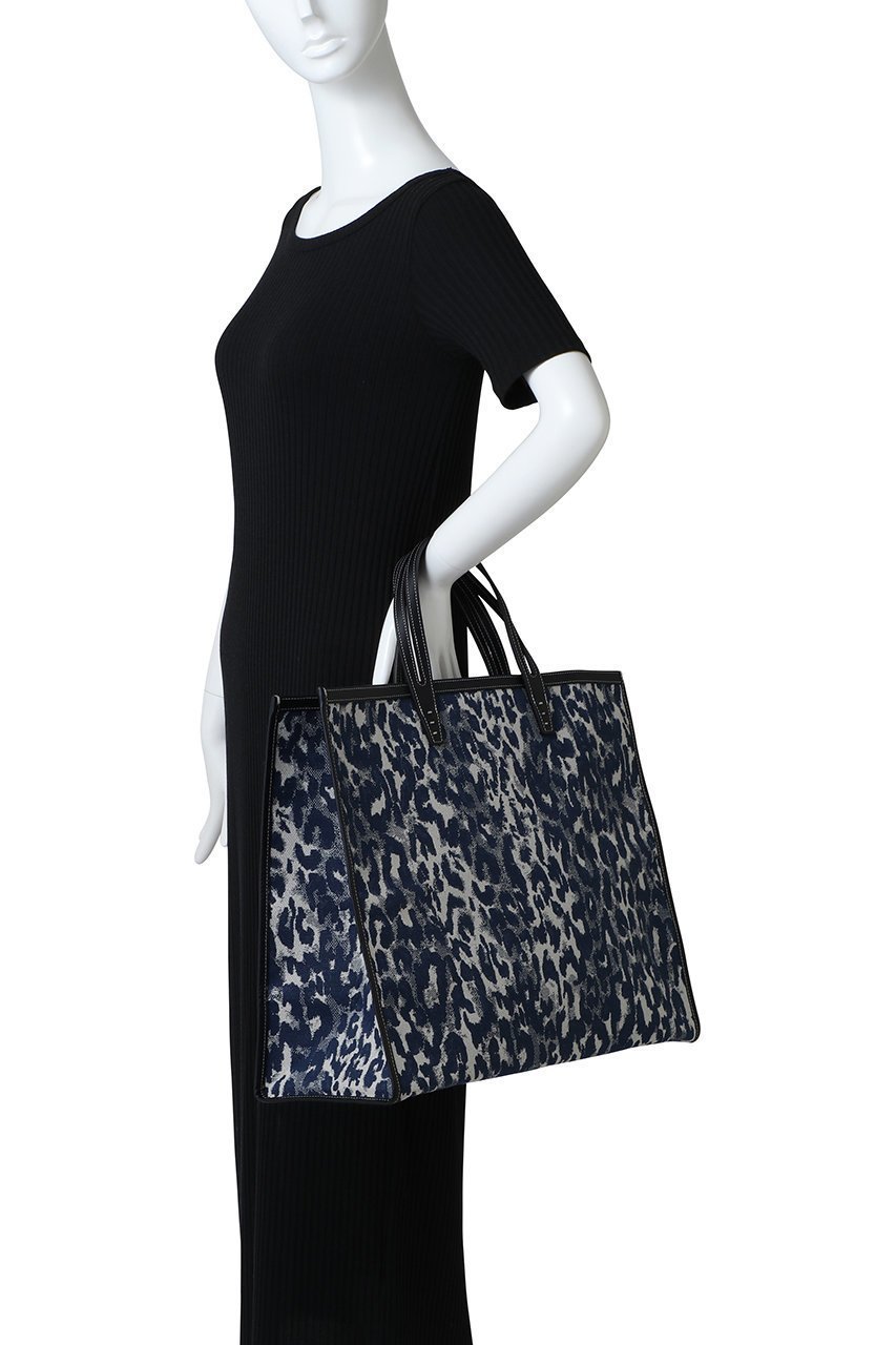 【ア ヴァケーション/A VACATION】のTANK トートバッグ 人気、トレンドファッション・服の通販 founy(ファニー) 　ファッション　Fashion　レディースファッション　Fashion for Women　バッグ　Bags　シンプル　Simple, Minimal　デニム　Denim, Jeans Material　フィット　Fit, Slim Fit　フォルム　Silhouette, Form　レオパード　Leopard, Animal Print　A/W・秋冬　Autumn/Winter　other-3|ID: prp329100004645399 ipo3291000000035868700