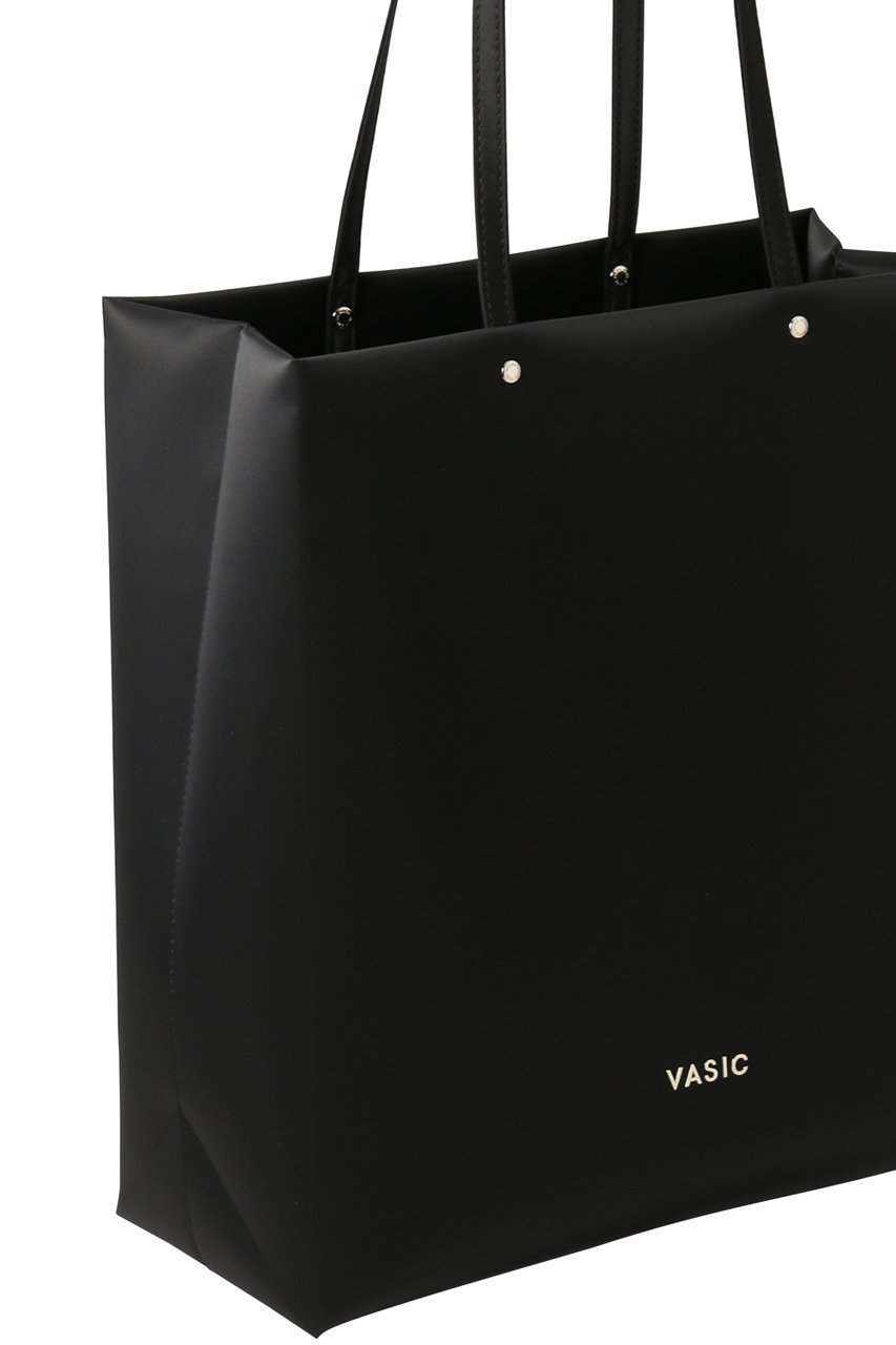 【ヴァジック/VASIC】のLume ナイロントートバッグ 人気、トレンドファッション・服の通販 founy(ファニー) 　ファッション　Fashion　レディースファッション　Fashion for Women　バッグ　Bags　2025年　2025　2025-2026秋冬・A/W　Autumn/Winter 2025–26 AW25–26　サテン　Satin, Glossy Fabric　シルク　Silk, 100% Silk　フォルム　Silhouette, Form　ペーパー　Paper, Kraft Paper　日本製　Made In Japan　A/W・秋冬　Autumn/Winter　軽量　Lightweight, Ultra Light　other-4|ID: prp329100004645405 ipo3291000000033526445
