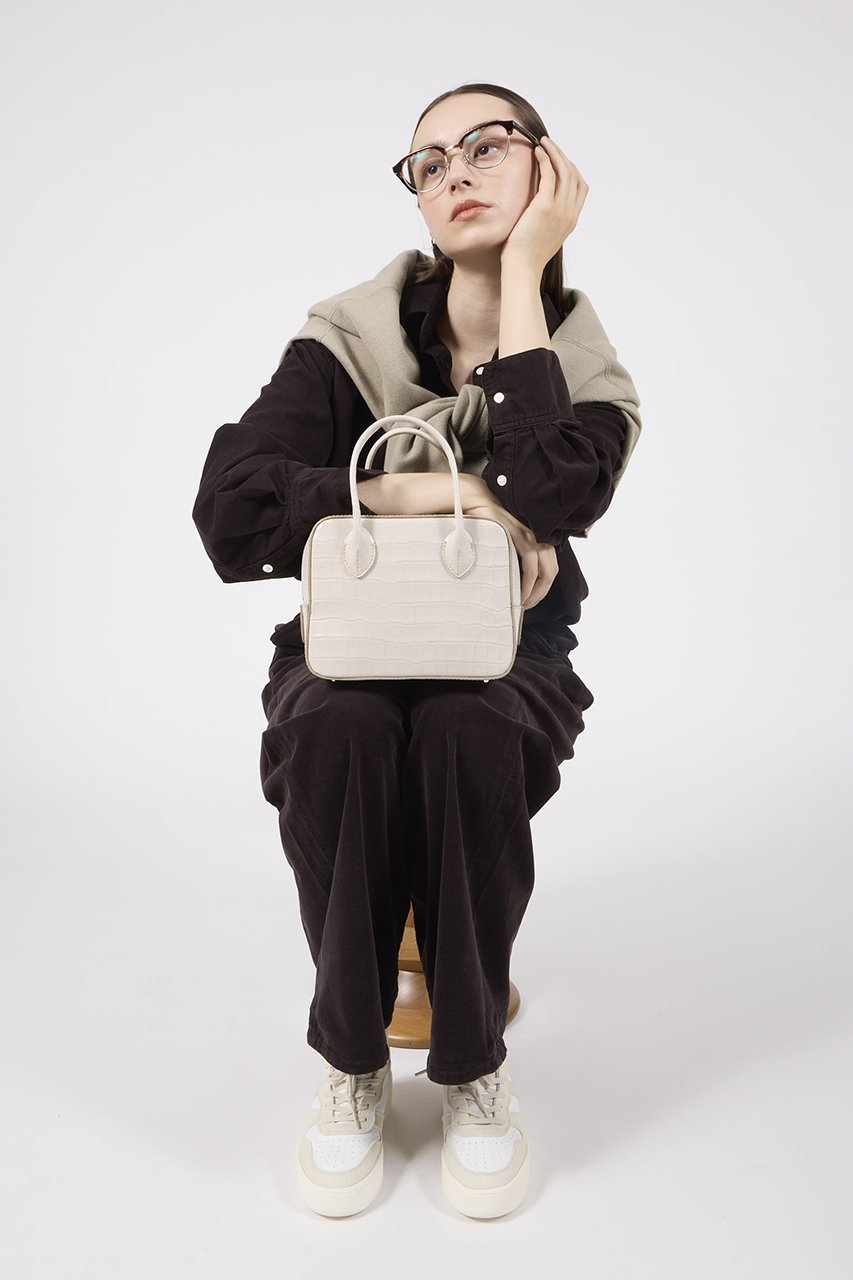 【メゾンカナウ/MAISON CANAU】の【ELLE SHOP限定】CROCO BOX-BOSTON(S) 人気、トレンドファッション・服の通販 founy(ファニー) 　ファッション　Fashion　レディースファッション　Fashion for Women　バッグ　Bags　なめらか　Smooth, Silky Texture　アクリル　Acrylic Material　イタリア　Italy　インナー　Innerwear　エレガント 上品　Elegant　クロコ　Crocodile, Croc Embossed　コーティング　Coating, Coated Finish　スペシャル　Special, Limited Edition　ボストン　Boston　ボストンバッグ　Boston Bag, Retro Bag　財布　Wallet, Purse　other-2|ID: prp329100004645426 ipo3291000000036885299