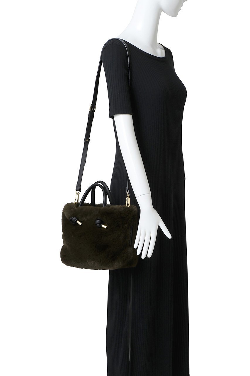 【ヴィオラドーロ/VIOLAd'ORO】のELMO レッキス調フェイクファーハンドバッグ 人気、トレンドファッション・服の通販 founy(ファニー) 　ファッション　Fashion　レディースファッション　Fashion for Women　バッグ　Bags　2025年　2025　2025-2026秋冬・A/W　Autumn/Winter 2025–26 AW25–26　パーティ　Party, Party Style　フェイクファー　Faux Fur, Imitation Fur　ポーチ　Pouch, Small Case　リュクス　Luxury, Elegant, High-End, Chic　A/W・秋冬　Autumn/Winter　財布　Wallet, Purse　other-2|ID: prp329100004645430 ipo3291000000033526637