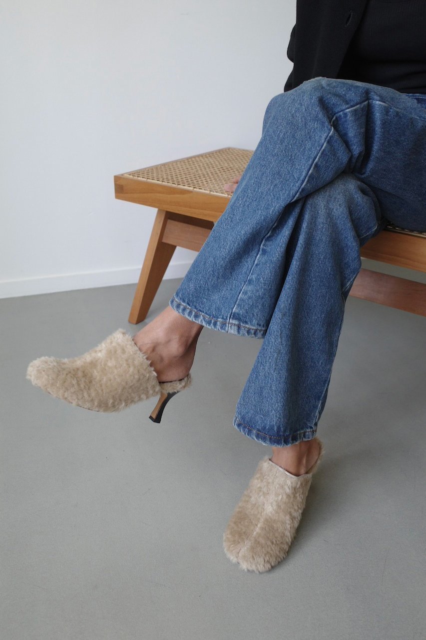 【ヒューン/HEWN】のフェイクファーミュール 人気、トレンドファッション・服の通販 founy(ファニー) ファッション Fashion レディースファッション Fashion for Women サンダル Sandals, Summer Shoes デニム Denim, Jeans Material フェイクファー Faux Fur, Imitation Fur ミュール Mule, Backless Shoes モダン Modern, Contemporary other-7|ID: prp329100004645461 ipo3291000000034321848