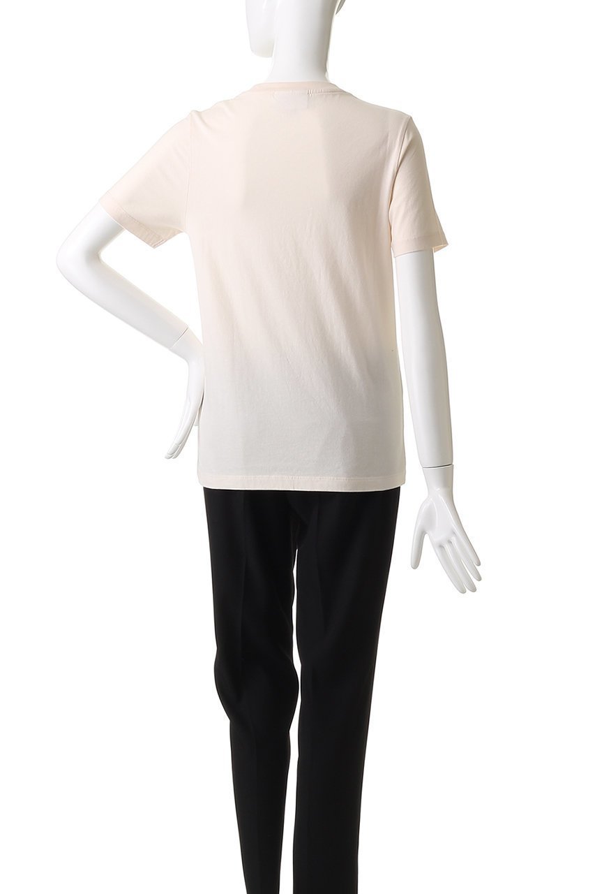 【メゾン キツネ/MAISON KITSUNE】のDRESSED FOX レギュラー Tシャツ 人気、トレンドファッション・服の通販 founy(ファニー) 　ファッション　Fashion　レディースファッション　Fashion for Women　トップス・カットソー　Cut & Sew Tops　シャツ・ブラウス・オフィスカジュアル　Elegant Blouses & Button-Ups　ロングTシャツ・Tシャツ　Longline T-Shirts & Tees　カットソー・ベーシックTシャツ　Cut-and-Sewn Tops / Stretch Tees & Basics　ワンピース　Dresses　フォーマル・パーティードレス・結婚式用ドレス　Elegant & Casual Dresses　2025年　2025　2025-2026秋冬・A/W　Autumn/Winter 2025–26 AW25–26　インナー　Innerwear　ショート　Short, Short Length　スリーブ　Sleeve, Long Sleeve / Short Sleeve　ハーフ　Half, Half-Length　プリント　Print, Printed Pattern　レギュラー　Regular, Standard Fit　ワンポイント　One Point, Statement Accent　A/W・秋冬　Autumn/Winter　other-4|ID: prp329100004645481 ipo3291000000033527028