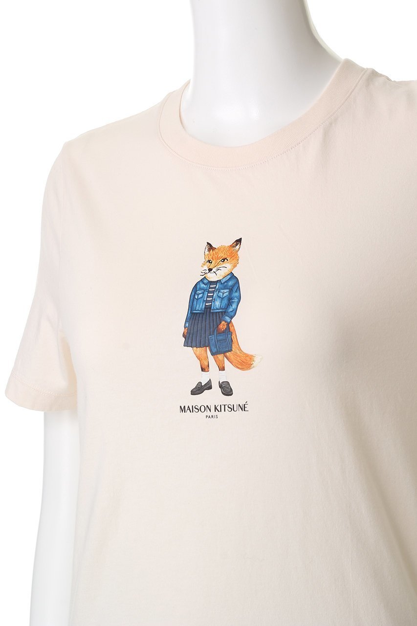 【メゾン キツネ/MAISON KITSUNE】のDRESSED FOX レギュラー Tシャツ 人気、トレンドファッション・服の通販 founy(ファニー) 　ファッション　Fashion　レディースファッション　Fashion for Women　トップス・カットソー　Cut & Sew Tops　シャツ・ブラウス・オフィスカジュアル　Elegant Blouses & Button-Ups　ロングTシャツ・Tシャツ　Longline T-Shirts & Tees　カットソー・ベーシックTシャツ　Cut-and-Sewn Tops / Stretch Tees & Basics　ワンピース　Dresses　フォーマル・パーティードレス・結婚式用ドレス　Elegant & Casual Dresses　2025年　2025　2025-2026秋冬・A/W　Autumn/Winter 2025–26 AW25–26　インナー　Innerwear　ショート　Short, Short Length　スリーブ　Sleeve, Long Sleeve / Short Sleeve　ハーフ　Half, Half-Length　プリント　Print, Printed Pattern　レギュラー　Regular, Standard Fit　ワンポイント　One Point, Statement Accent　A/W・秋冬　Autumn/Winter　other-5|ID: prp329100004645481 ipo3291000000033527030