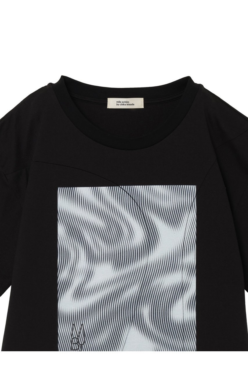 【ミラ ショーン バイ チカ キサダ/mila schon by chika kisada】のMBYCグラフィック Tシャツ 人気、トレンドファッション・服の通販 founy(ファニー) 　ファッション　Fashion　レディースファッション　Fashion for Women　トップス・カットソー　Cut & Sew Tops　シャツ・ブラウス・オフィスカジュアル　Elegant Blouses & Button-Ups　ロングTシャツ・Tシャツ　Longline T-Shirts & Tees　カットソー・ベーシックTシャツ　Cut-and-Sewn Tops / Stretch Tees & Basics　2025年　2025　2025-2026秋冬・A/W　Autumn/Winter 2025–26 AW25–26　なめらか　Smooth, Silky Texture　インナー　Innerwear　グラフィック　Graphic, Graphic Design　ショート　Short, Short Length　スリーブ　Sleeve, Long Sleeve / Short Sleeve　A/W・秋冬　Autumn/Winter　other-3|ID: prp329100004645486 ipo3291000000033527067