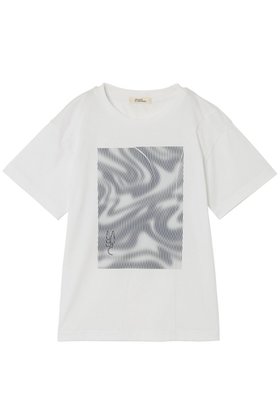 【ミラ ショーン バイ チカ キサダ/mila schon by chika kisada】のMBYCグラフィック Tシャツ 人気、トレンドファッション・服の通販 founy(ファニー) ファッション Fashion レディースファッション Fashion for Women トップス・カットソー Cut & Sew Tops シャツ・ブラウス・オフィスカジュアル Elegant Blouses & Button-Ups ロングTシャツ・Tシャツ Longline T-Shirts & Tees カットソー・ベーシックTシャツ Cut-and-Sewn Tops / Stretch Tees & Basics なめらか Smooth, Silky Texture インナー Innerwear グラフィック Graphic, Graphic Design ショート Short, Short Length スリーブ Sleeve, Long Sleeve / Short Sleeve |ID:prp329100004645486