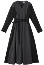 【アキラナカ/AKIRANAKA】のHedda ドレス 人気、トレンドファッション・服の通販 founy(ファニー) ファッション Fashion レディースファッション Fashion for Women ワンピース Dresses フォーマル・パーティードレス・結婚式用ドレス Elegant & Casual Dresses チュニック Tunic Tops & Dresses 2025年 2025 2025-2026秋冬・A/W Autumn/Winter 2025–26 AW25–26 カッティング Cutting Detail シンプル Simple, Minimal チュニック Tunic, Long Top ドレス Dress, One-Piece ロング Long, Long-Length A/W・秋冬 Autumn/Winter thumbnail グレー×ブラック|ID: prp329100004645500 ipo3291000000033527166