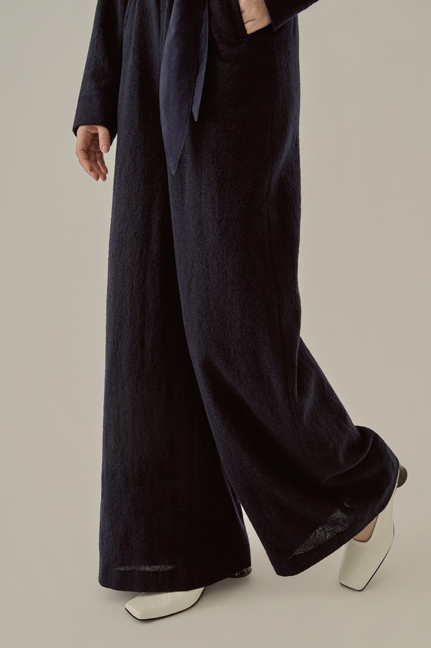 【アキラナカ/AKIRANAKA】のErsilia コンビネゾン 人気、トレンドファッション・服の通販 founy(ファニー) 　ファッション　Fashion　レディースファッション　Fashion for Women　パンツ　Pants & Trousers　コンビネゾン　Jumpsuit, All-in-One　シューズ　Shoes, Footwear　スリット　Slit, Slit Detail　トレンド　Trend, Trending Now　フラット　Flat, Flat Shoes　モダン　Modern, Contemporary　リラックス　Relax, Relaxed Fit　other-8|ID: prp329100004645543 ipo3291000000035512105