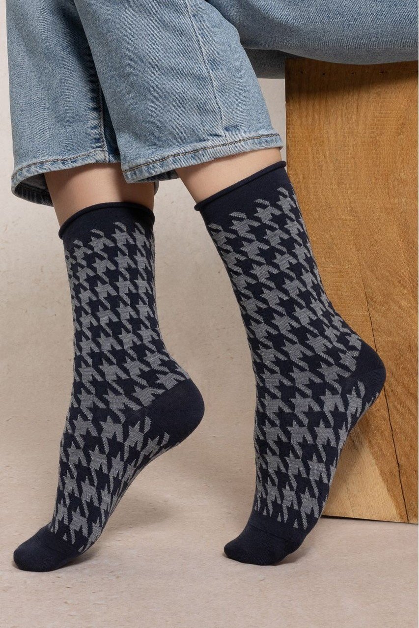 【ブルーフォレ/BLEUFORET】の6563 千鳥格子ファインウールソックス インテリア・キッズ・メンズ・レディースファッション・服の通販 founy(ファニー) ファッション Fashion レディースファッション Fashion for Women ソックス&靴下 Socks & Hosiery レッグウェア・ストッキング Legwear & Hosiery ソックス Socks, Hosiery エレガント 上品 Elegant A/W・秋冬 Autumn/Winter ネイビー|ID: prp329100004646690 ipo3291000000035798658