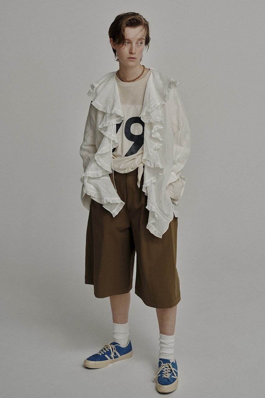 【ウーア/Uhr】のラッフルフリルシャツ 人気、トレンドファッション・服の通販 founy(ファニー) 　ファッション　Fashion　レディースファッション　Fashion for Women　トップス・カットソー　Cut & Sew Tops　シャツ・ブラウス・オフィスカジュアル　Elegant Blouses & Button-Ups　2025年　2025　2025-2026秋冬・A/W　Autumn/Winter 2025–26 AW25–26　おすすめ　Recommended / Our Picks　スリット　Slit, Slit Detail　スリーブ　Sleeve, Long Sleeve / Short Sleeve　バランス　Balance, Style Balance　フリル　Frill, Ruffle　ロング　Long, Long-Length　A/W・秋冬　Autumn/Winter　other-7|ID: prp329100004646713 ipo3291000000033540832
