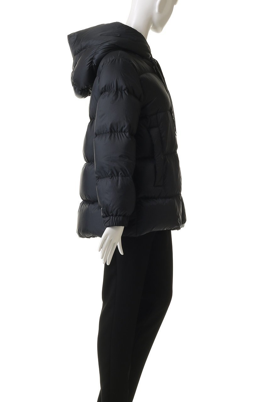 【マックスマーラ/Max Mara】の【Max Mara The Cube】SEIA キルティング ダウンジャケット 人気、トレンドファッション・服の通販 founy(ファニー) 　ファッション　Fashion　レディースファッション　Fashion for Women　アウター　Coat / Outerwear Collection　コート・ロングコート・ピーコート　Long Coats, Peacoats & More　レディースジャケット・軽アウター　Jackets　2025年　2025　2025-2026秋冬・A/W　Autumn/Winter 2025–26 AW25–26　キルティング　Quilted, Quilting　シンプル　Simple, Minimal　ジャケット　Jacket, Outerwear　ダウン　Down, Puffer　バランス　Balance, Style Balance　エレガント 上品　Elegant　A/W・秋冬　Autumn/Winter　other-3|ID: prp329100004646721 ipo3291000000033540903
