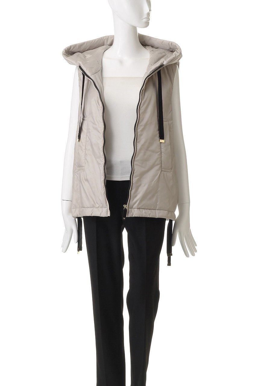【マックスマーラ/Max Mara】の【Max Mara The Cube】GREENGO ノースリーブパファージャケット 人気、トレンドファッション・服の通販 founy(ファニー) 　ファッション　Fashion　レディースファッション　Fashion for Women　アウター　Coat / Outerwear Collection　レディースジャケット・軽アウター　Jackets　2025年　2025　2025-2026秋冬・A/W　Autumn/Winter 2025–26 AW25–26　ジャケット　Jacket, Outerwear　フェミニン　Feminine, Girly　ベスト　Vest, Waistcoat　リュクス　Luxury, Elegant, High-End, Chic　冬　Winter / This Winter　A/W・秋冬　Autumn/Winter　other-8|ID: prp329100004646727 ipo3291000000033540995