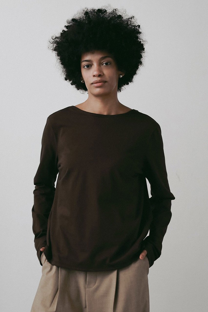 【ハー/HER.】の【8/28 12:00販売開始】ニュアンスロングTシャツ 人気、トレンドファッション・服の通販 founy(ファニー) 　ファッション　Fashion　レディースファッション　Fashion for Women　トップス・カットソー　Cut & Sew Tops　シャツ・ブラウス・オフィスカジュアル　Elegant Blouses & Button-Ups　ロングTシャツ・Tシャツ　Longline T-Shirts & Tees　カットソー・ベーシックTシャツ　Cut-and-Sewn Tops / Stretch Tees & Basics　2025年　2025　2025-2026秋冬・A/W　Autumn/Winter 2025–26 AW25–26　ショート　Short, Short Length　シンプル　Simple, Minimal　スリーブ　Sleeve, Long Sleeve / Short Sleeve　ロング　Long, Long-Length　A/W・秋冬　Autumn/Winter　other-4|ID: prp329100004648543 ipo3291000000033562530