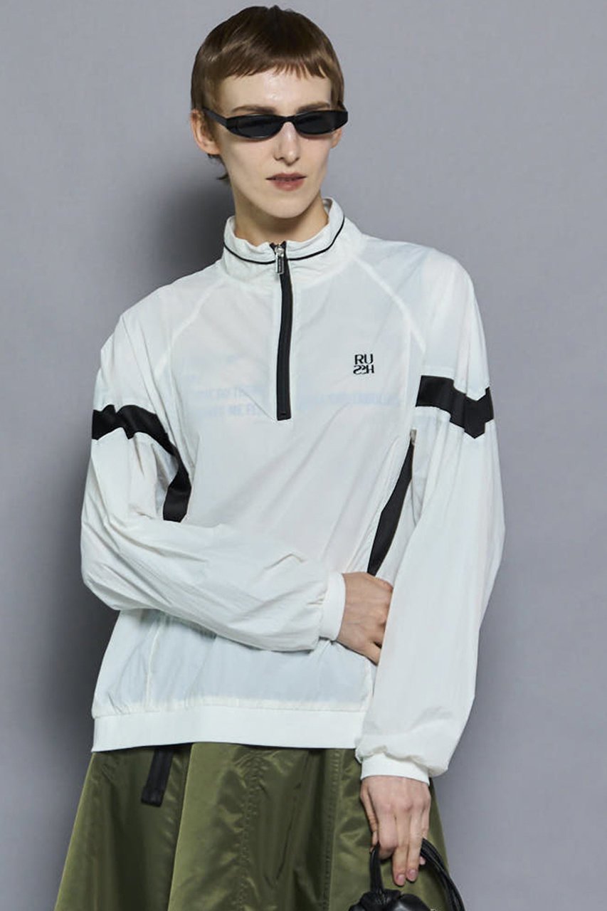 【メゾンスペシャル/MAISON SPECIAL】のRUSH Logo Nylon Sporty Tops/RUSHロゴナイロンスポーティートップス 人気、トレンドファッション・服の通販 founy(ファニー) 　ファッション　Fashion　レディースファッション　Fashion for Women　トップス・カットソー　Cut & Sew Tops　シャツ・ブラウス・オフィスカジュアル　Elegant Blouses & Button-Ups　アウトドア　Outdoor Clothing　コンパクト　Compact, Small Size　軽量　Lightweight, Ultra Light　スポーティ　Sporty, Casual Athletic　スリーブ　Sleeve, Long Sleeve / Short Sleeve　ベーシック　Basic, Essential　ロング　Long, Long-Length　A/W・秋冬　Autumn/Winter　旅行　Travel　2025年　2025　2025-2026秋冬・A/W　Autumn/Winter 2025–26 AW25–26　other-7|ID: prp329100004648546 ipo3291000000033562572