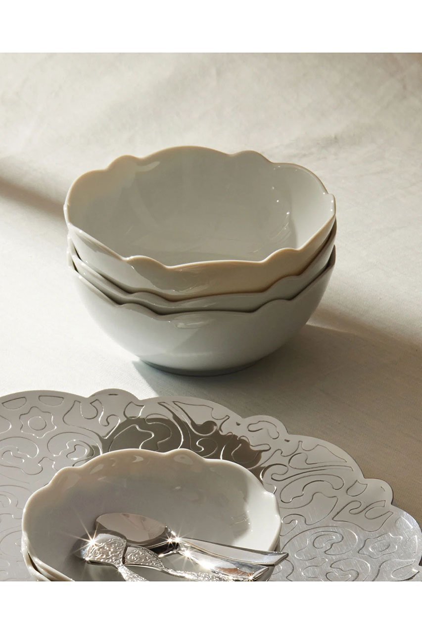 【アレッシ/ALESSI / GOODS】のDRESSED ボウル 人気、トレンドファッション・服の通販 founy(ファニー) 　イタリア　Italy　テーブル　Table, Dining Table　デザート　Dessert, Sweet Treat　新作・新入荷　New Arrivals / New In　ホーム・キャンプ・アウトドア・お取り寄せ　Home Living / Home & Lifestyle / Camping Gear / Outdoor Camping　キッチン・ダイニング　Kitchen & Dining Essentials. Stylish & Functional Tableware　キッチン家電・キッチン用品　Kitchen Appliances & Tools　other-3|ID: prp329100004648556 ipo3291000000033562674