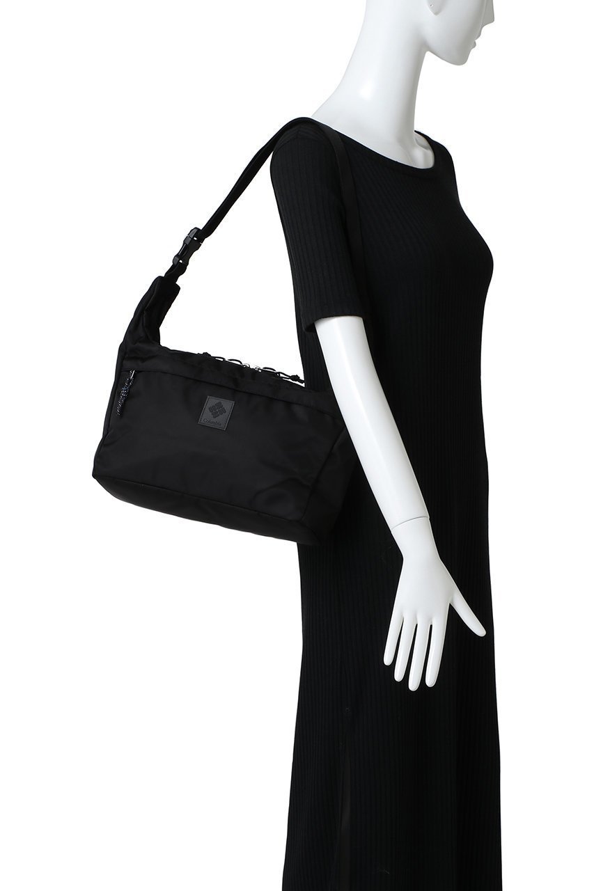 【コロンビア/Columbia】の【UNISEX】グレートスモーキーガーデンクレセントショルダー 人気、トレンドファッション・服の通販 founy(ファニー) 　ファッション　Fashion　レディースファッション　Fashion for Women　スポーツウェア　Functional & Stylish Sportswear　スポーツバッグ・ジム用ポーチ・バックパック　Gym Bag / Sports Backpack / Pouch for Training　ユニセックス　Unisex, Genderless　アウトドア　Outdoor Clothing　ショルダー　Shoulder, Shoulder Strap　スタイリッシュ　Stylish, Fashionable　スポーツ　Sports, Activewear　ダブル　Double, Double-Breasted　ポケット　Pocket, Pocket Detail　メッシュ　Mesh, Net Fabric　定番　Standard, Basic Item　旅行　Travel　other-2|ID: prp329100004649083 ipo3291000000036101417