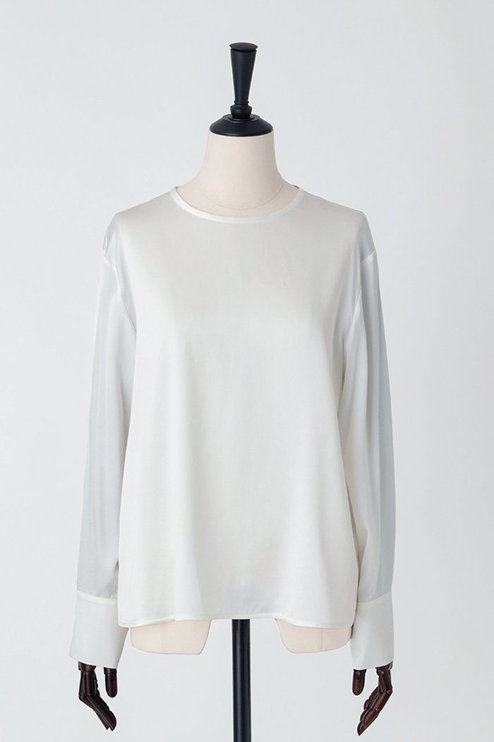 【オーヴィル/EAUVIRE】のウォッシャブルシルクロングスリーブブラウス インテリア・キッズ・メンズ・レディースファッション・服の通販 founy(ファニー) https://founy.com/ ファッション Fashion レディースファッション Fashion for Women トップス・カットソー Cut & Sew Tops シャツ・ブラウス・オフィスカジュアル Elegant Blouses & Button-Ups インナー Innerwear シルク Silk, 100% Silk ストレッチ Stretch, Stretchy Fabric スリーブ Sleeve, Long Sleeve / Short Sleeve フィット Fit, Slim Fit ロング Long, Long-Length 定番 Standard, Basic Item |ID: prp329100004649107 ipo3291000000036101506