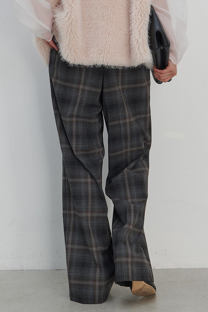 【ガリャルダガランテ/GALLARDAGALANTE】の1タックストレートイージーパンツ 人気、トレンドファッション・服の通販 founy(ファニー) ファッション Fashion レディースファッション Fashion for Women パンツ Pants & Trousers おすすめ Recommended / Our Picks スタイリッシュ Stylish, Fashionable センター Center, Center Line フロント Front, Front Design other-6|ID: prp329100004649163 ipo3291000000036101645