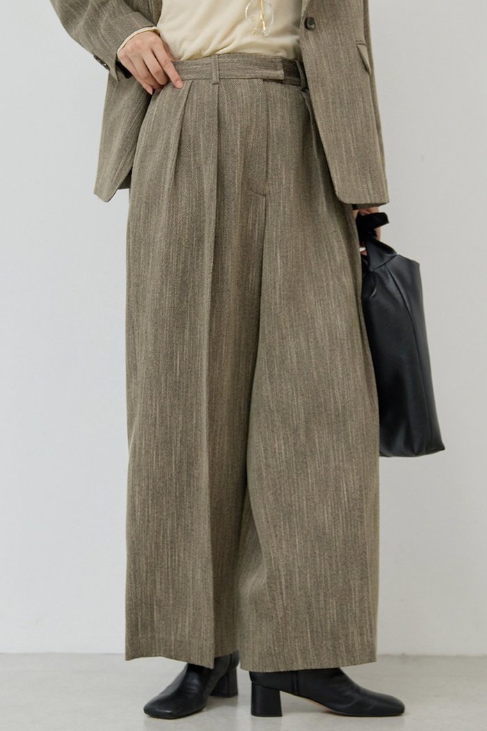 【ガリャルダガランテ/GALLARDAGALANTE】の【セットアップ対応】ダブルタックツイードパンツ インテリア・キッズ・メンズ・レディースファッション・服の通販 founy(ファニー) https://founy.com/ ファッション Fashion レディースファッション Fashion for Women セットアップ Matching Sets レディースパンツ・ボトムス Pants & Trousers / Bottoms パンツ Pants & Trousers スラックス Slacks, Dress Pants セットアップ Set-Up, Coordinated Outfit バランス Balance, Style Balance マニッシュ Mannish, Boyish ワイド Wide, Wide Fit |ID: prp329100004649164 ipo3291000000035753767