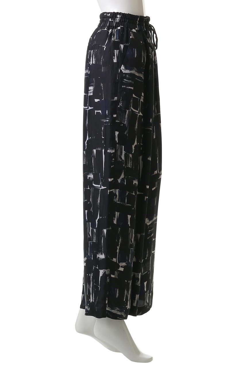 【サクラ/SACRA】のブラッシュペインティングパンツ 人気、トレンドファッション・服の通販 founy(ファニー) 　ファッション　Fashion　レディースファッション　Fashion for Women　パンツ　Pants & Trousers　2025年　2025　2025-2026秋冬・A/W　Autumn/Winter 2025–26 AW25–26　ドレープ　Drape, Draping Fabric　ボトム　Bottoms, Lower Wear　リラックス　Relax, Relaxed Fit　ワイド　Wide, Wide Fit　A/W・秋冬　Autumn/Winter　other-3|ID: prp329100004649169 ipo3291000000033576433