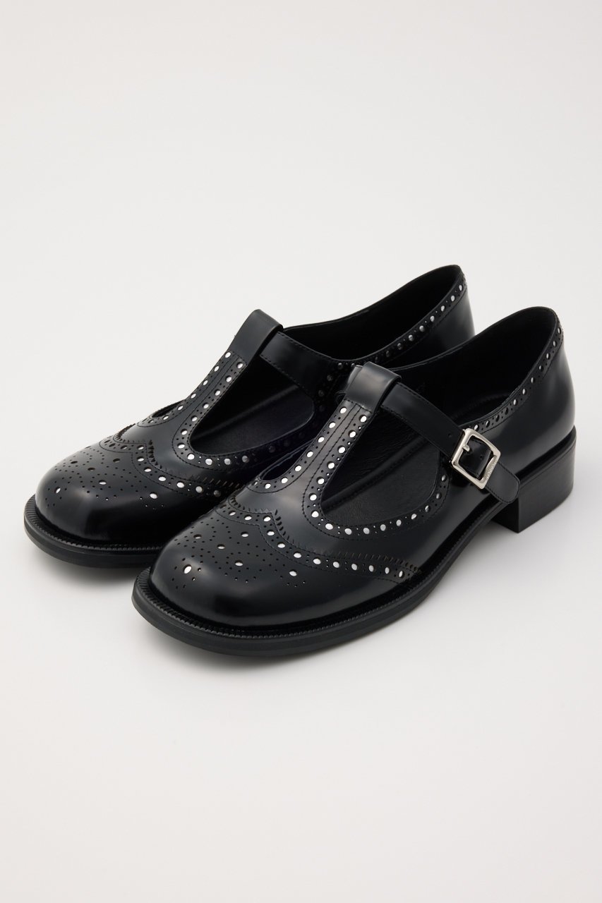 【スタッカート/STACCATO】のTストラップマニッシュシューズ 人気、トレンドファッション・服の通販 founy(ファニー) 　ファッション　Fashion　レディースファッション　Fashion for Women　シュシュ&ヘアアクセ/ヘアアレンジ　Scrunchies & Hair Accessories　2025年　2025　2025-2026秋冬・A/W　Autumn/Winter 2025–26 AW25–26　シューズ　Shoes, Footwear　シルバー　Silver, Metallic Silver　ソックス　Socks, Hosiery　タイツ　Tights, Legwear　フェミニン　Feminine, Girly　フラット　Flat, Flat Shoes　ラップ　Wrap, Wrap Design　A/W・秋冬　Autumn/Winter　 other-1|ID: prp329100004649853 ipo3291000000033589620