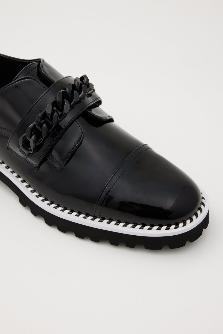【スタッカート/STACCATO】のビッグチェーンタンクソールシューズ 人気、トレンドファッション・服の通販 founy(ファニー) 　ファッション　Fashion　レディースファッション　Fashion for Women　2025年　2025　2025-2026秋冬・A/W　Autumn/Winter 2025–26 AW25–26　ストライプ　Stripe, Striped Pattern　チェーン　Chain, Chain Strap　フォルム　Silhouette, Form　A/W・秋冬　Autumn/Winter　軽量　Lightweight, Ultra Light　other-7|ID: prp329100004649885 ipo3291000000033589945