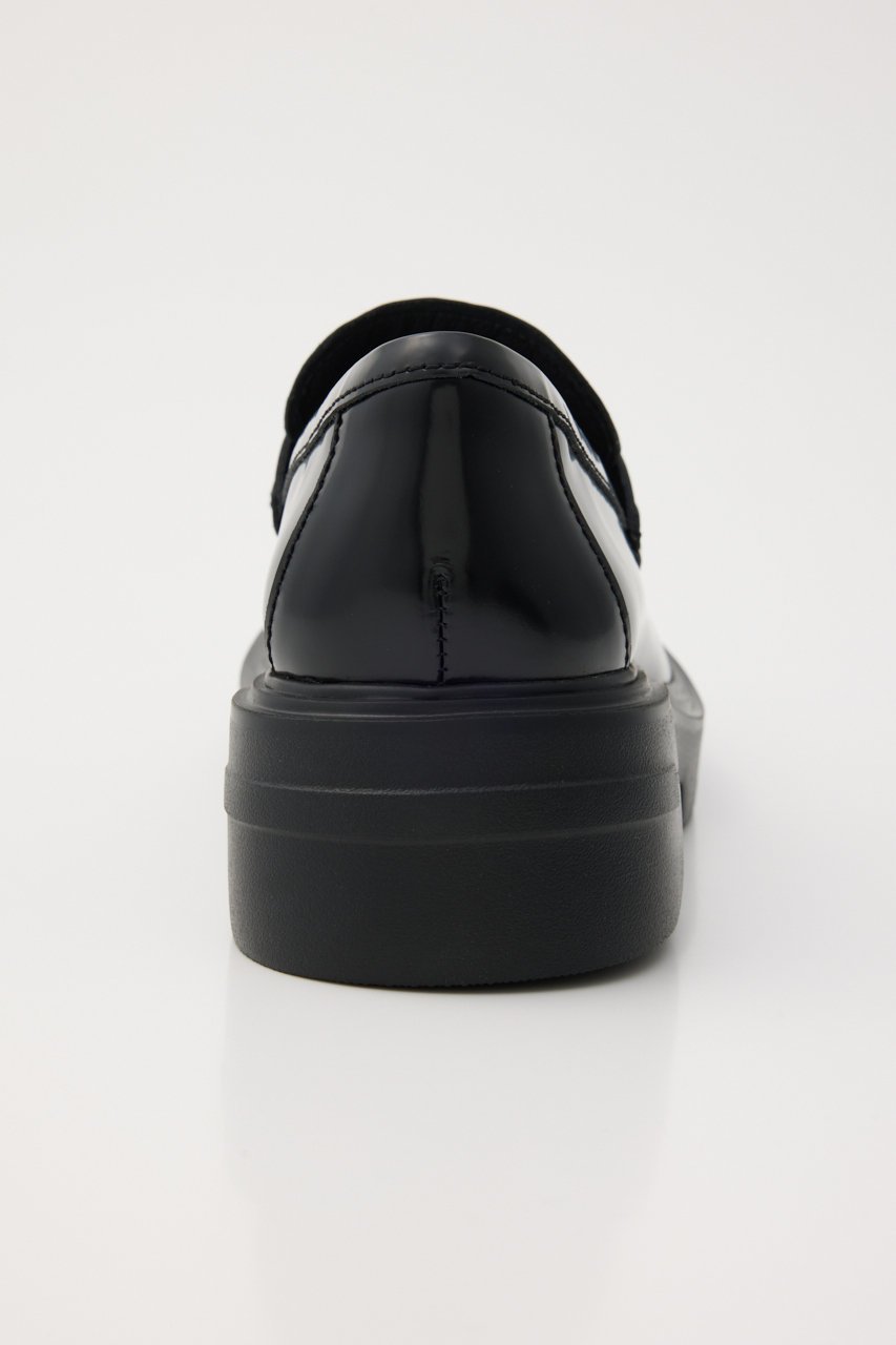 【スタッカート/STACCATO】のフィンタンクソールローファー 人気、トレンドファッション・服の通販 founy(ファニー) 　ファッション　Fashion　レディースファッション　Fashion for Women　シューズ　Shoes, Footwear　チャーム　Charm, Pendant　トレンド　Trend, Trending Now　フラット　Flat, Flat Shoes　人気　Popular, Best Seller　今季　This Season, Current Season　厚底　Platform Shoes　軽量　Lightweight, Ultra Light　other-4|ID: prp329100004649894 ipo3291000000036166290