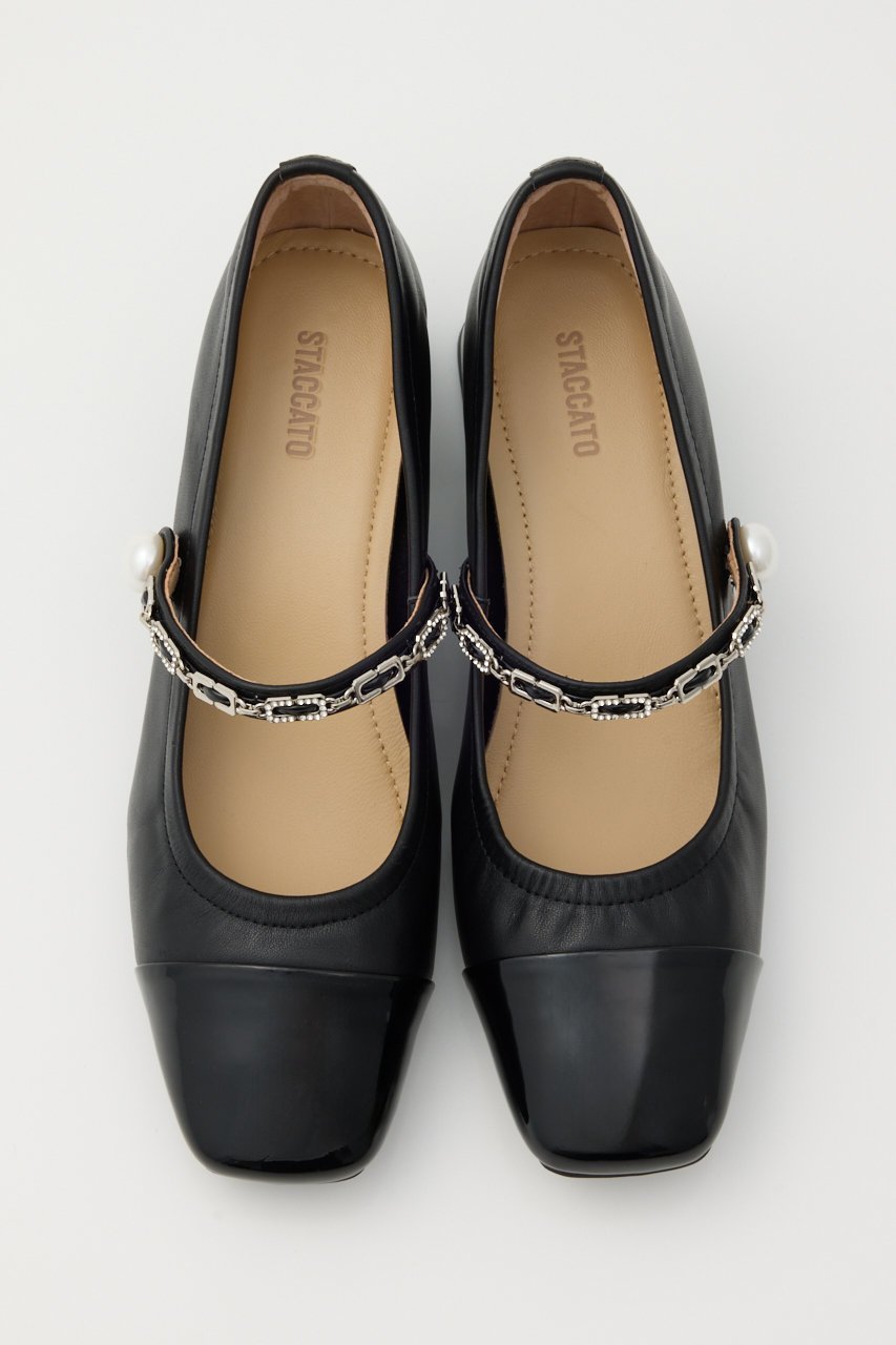 【スタッカート/STACCATO】のメゾンローヒールライトパンプス 人気、トレンドファッション・服の通販 founy(ファニー) 　ファッション　Fashion　レディースファッション　Fashion for Women　2025年　2025　2025-2026秋冬・A/W　Autumn/Winter 2025–26 AW25–26　エレガント 上品　Elegant　コンビ　Combo, Combination Style　ストーン　Stone, Gem-Like　チェーン　Chain, Chain Strap　パール　Pearl, Pearl Accent　ブロック　Block, Solid Block Pattern　レトロ　Retro, Vintage Style　A/W・秋冬　Autumn/Winter　other-3|ID: prp329100004649899 ipo3291000000033590055