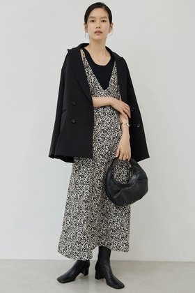 【ガリャルダガランテ/GALLARDAGALANTE】 ディープVキャミワンピース人気、トレンドファッション・服の通販 founy(ファニー) ファッション Fashion レディースファッション Fashion for Women ワンピース Dresses キャミソールワンピース Camisole Dresses チュニック Tunic Tops & Dresses エレガント 上品 Elegant キャミワンピース Cami Dress, Slip Dress スウェット / スエット Sweatshirt, Sweatwear タンク Tank Top, Sleeveless Top チュニック Tunic, Long Top ロング Long, Long-Length 再入荷 Restock / Back in Stock |ID:prp329100004649908