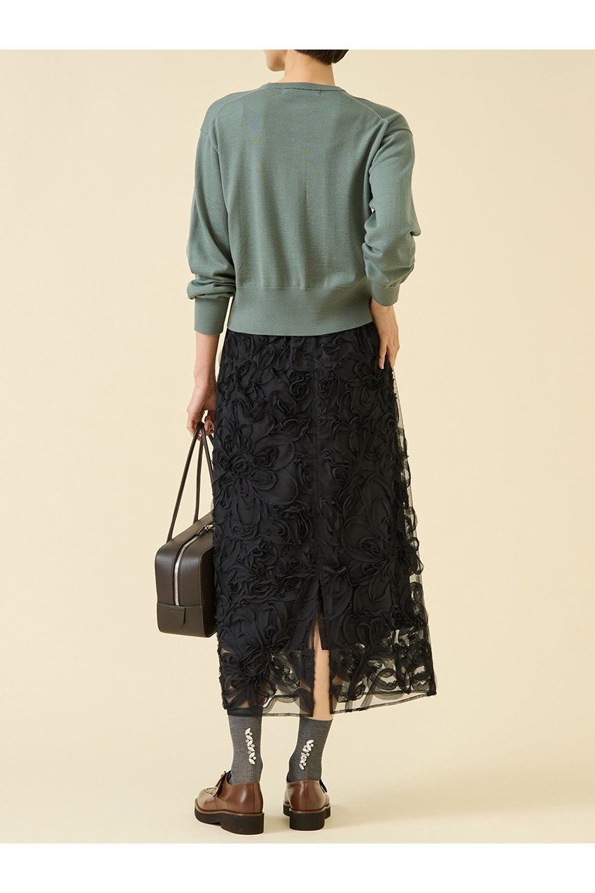 【マルティニーク/martinique】のテープ刺繍タイトスカート 人気、トレンドファッション・服の通販 founy(ファニー) 　ファッション　Fashion　レディースファッション　Fashion for Women　スカート　Skirts　ロングスカート　Long Skirts / Maxi & Midi Skirts　2025年　2025　2025-2026秋冬・A/W　Autumn/Winter 2025–26 AW25–26　おすすめ　Recommended / Our Picks　シフォン　Chiffon, Lightweight Fabric　シンプル　Simple, Minimal　スウェット / スエット　Sweatshirt, Sweatwear　スペシャル　Special, Limited Edition　タイトスカート　Pencil Skirt, Tight Skirt　ボタニカル　Botanical, Floral Pattern　ボトム　Bottoms, Lower Wear　ロング　Long, Long-Length　冬　Winter / This Winter　A/W・秋冬　Autumn/Winter　other-8|ID: prp329100004649936 ipo3291000000033590380