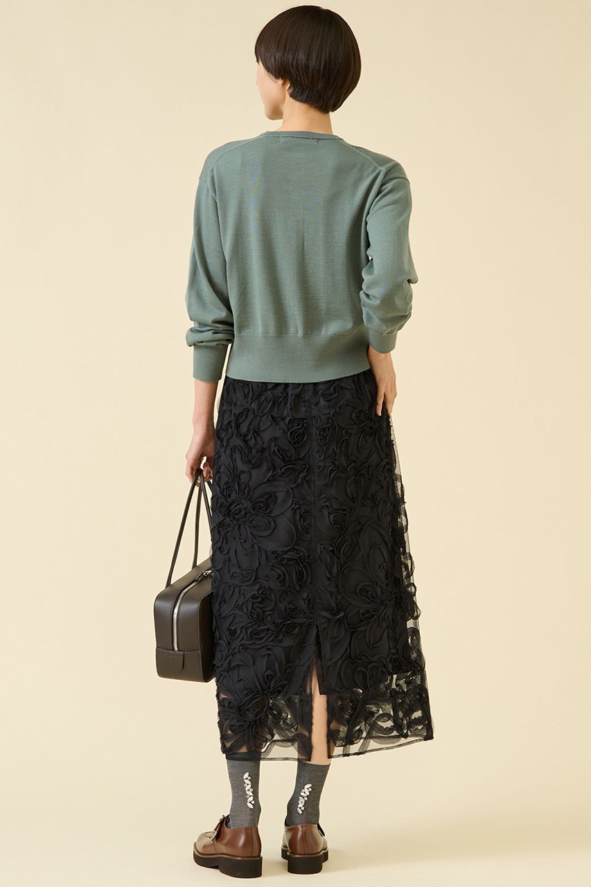 【マルティニーク/martinique】のテープ刺繍タイトスカート 人気、トレンドファッション・服の通販 founy(ファニー) 　ファッション　Fashion　レディースファッション　Fashion for Women　スカート　Skirts　ロングスカート　Long Skirts / Maxi & Midi Skirts　おすすめ　Recommended / Our Picks　シフォン　Chiffon, Lightweight Fabric　シンプル　Simple, Minimal　スウェット / スエット　Sweatshirt, Sweatwear　スペシャル　Special, Limited Edition　タイトスカート　Pencil Skirt, Tight Skirt　ボタニカル　Botanical, Floral Pattern　ボトム　Bottoms, Lower Wear　ロング　Long, Long-Length　冬　Winter / This Winter　other-8|ID: prp329100004649936 ipo3291000000036133776