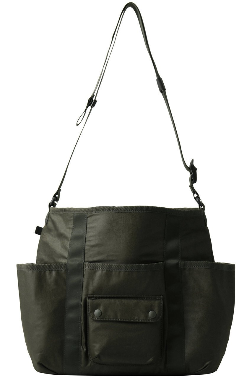 【ダイワ ピアサーティナイン/DAIWA PIER39】の【UNISEX】TECH REVERSIBLE ONE SHOULDER BAG インテリア・キッズ・メンズ・レディースファッション・服の通販 founy(ファニー) 　ファッション　Fashion　レディースファッション　Fashion for Women　バッグ　Bags　スポーツウェア　Functional & Stylish Sportswear　スポーツバッグ・ジム用ポーチ・バックパック　Gym Bag / Sports Backpack / Pouch for Training　ユニセックス　Unisex, Genderless　シンプル　Simple, Minimal　スポーツ　Sports, Activewear　ポケット　Pocket, Pocket Detail　リバーシブル　Reversible, Two-Sided　新作・新入荷　New Arrivals / New In　旅行　Travel　オリーブ|ID: prp329100004649942 ipo3291000000033590533