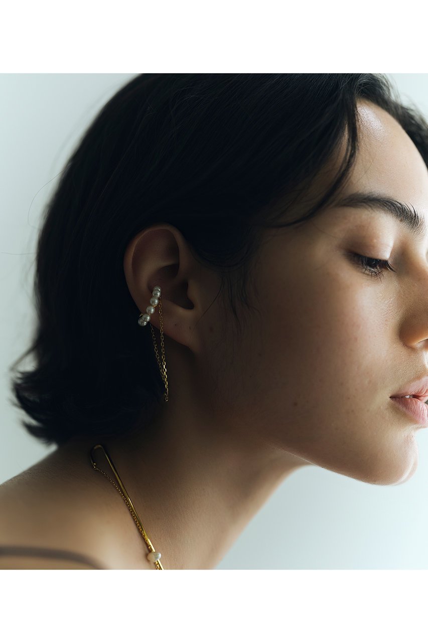 【プラス ヴァンドーム/Plus Vendome】の【ELLE SHOP限定】PEARL イヤーカフ(片耳用) 人気、トレンドファッション・服の通販 founy(ファニー) ファッション Fashion レディースファッション Fashion for Women ジュエリー Jewelry ファッションリング Fashion Rings イヤリング・フープ・ドロップタイプ Hoop, Drop & Clip Earrings イヤリング Earrings イヤーカフ Ear Cuffs チェーン Chain, Chain Strap パール Pearl, Pearl Accent メタル Metal, Metal Parts リュクス Luxury, Elegant, High-End, Chic 片耳 One-Ear, Single Earring other-5|ID: prp329100004650881 ipo3291000000035966984