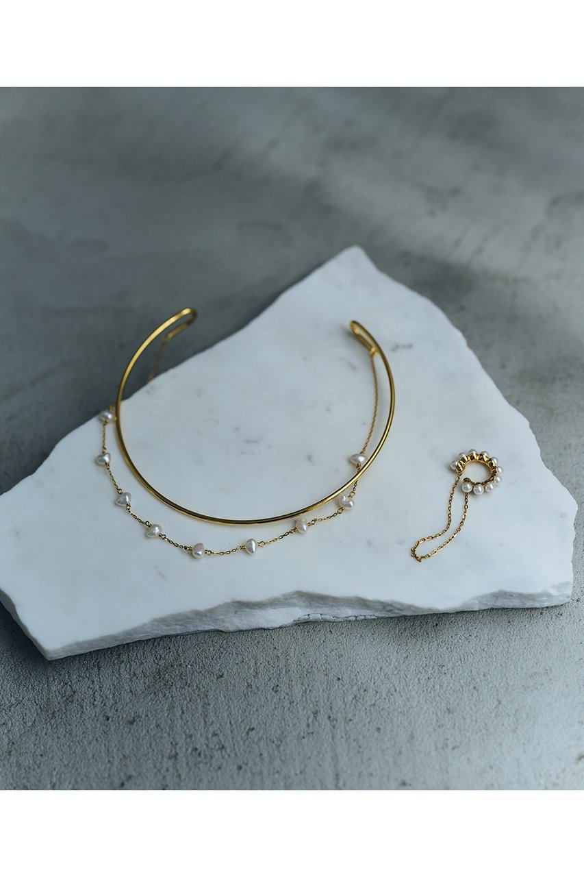 【プラス ヴァンドーム/Plus Vendome】の【ELLE SHOP限定】PEARL イヤーカフ(片耳用) 人気、トレンドファッション・服の通販 founy(ファニー) ファッション Fashion レディースファッション Fashion for Women ジュエリー Jewelry ファッションリング Fashion Rings イヤリング・フープ・ドロップタイプ Hoop, Drop & Clip Earrings イヤリング Earrings イヤーカフ Ear Cuffs チェーン Chain, Chain Strap パール Pearl, Pearl Accent メタル Metal, Metal Parts リュクス Luxury, Elegant, High-End, Chic 片耳 One-Ear, Single Earring other-8|ID: prp329100004650881 ipo3291000000035966987