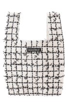 【マディソンブルー/MADISONBLUE】のSHOP BAG S TWEED ショップバッグS 人気、トレンドファッション・服の通販 founy(ファニー) ファッション Fashion レディースファッション Fashion for Women バッグ Bags 2025年 2025 2025-2026秋冬・A/W Autumn/Winter 2025–26 AW25–26 2025春夏・S/S Spring/Summer 2025 SS25 クラシカル Classical, Vintage-Inspired クラシック Classic, Timeless Style ツイード Twill, Twill Weave モノトーン Monotone, Black and White A/W・秋冬 Autumn/Winter thumbnail ホワイト|ID: prp329100004650899 ipo3291000000033601981