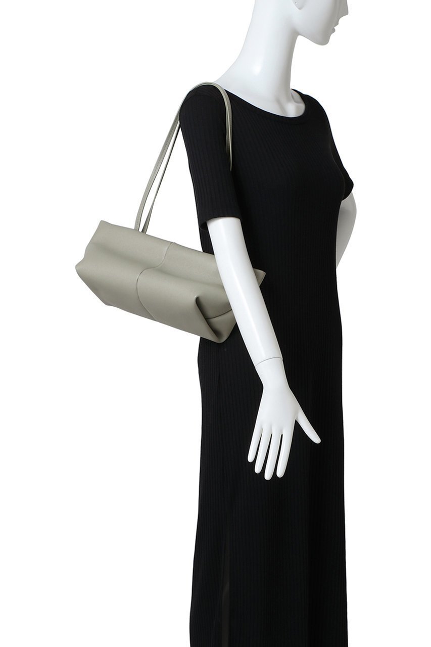 【メイデン/MAEDEN】のBOULEVARD SLING ショルダーバッグ 人気、トレンドファッション・服の通販 founy(ファニー) 　ファッション　Fashion　レディースファッション　Fashion for Women　バッグ　Bags　なめらか　Smooth, Silky Texture　フォルム　Silhouette, Form　モダン　Modern, Contemporary　エレガント 上品　Elegant　other-2|ID: prp329100004650906 ipo3291000000036064285